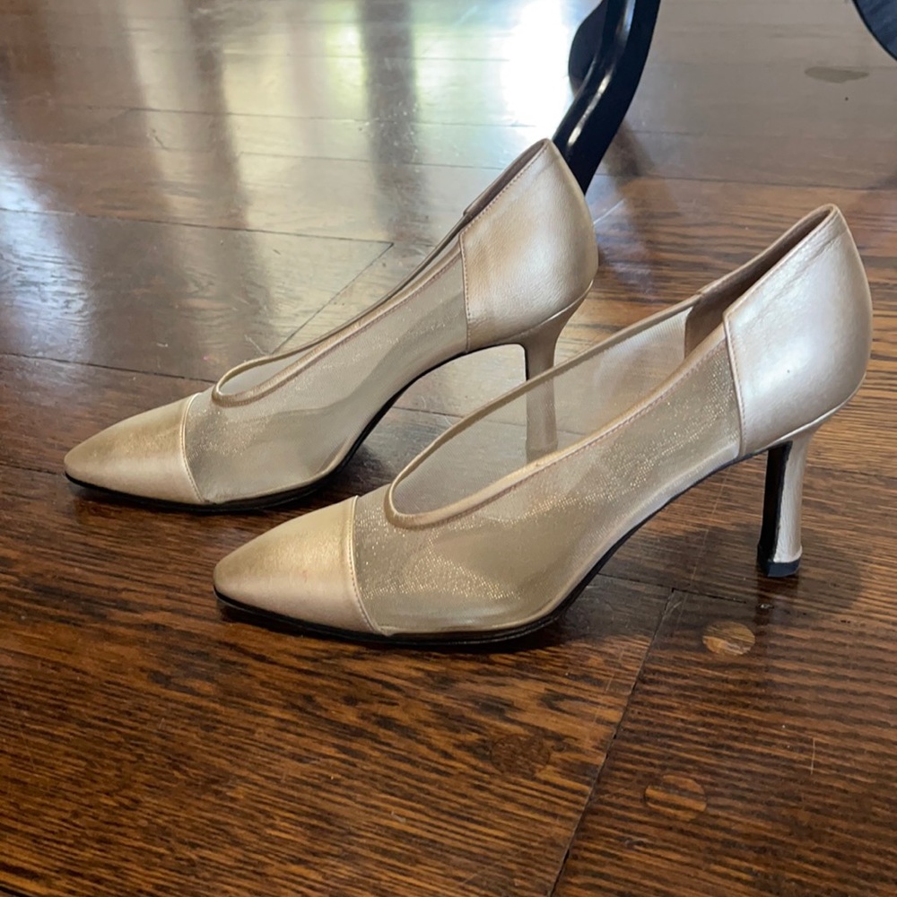 Stunning YSL Metallic Gold Mesh Heel size 9